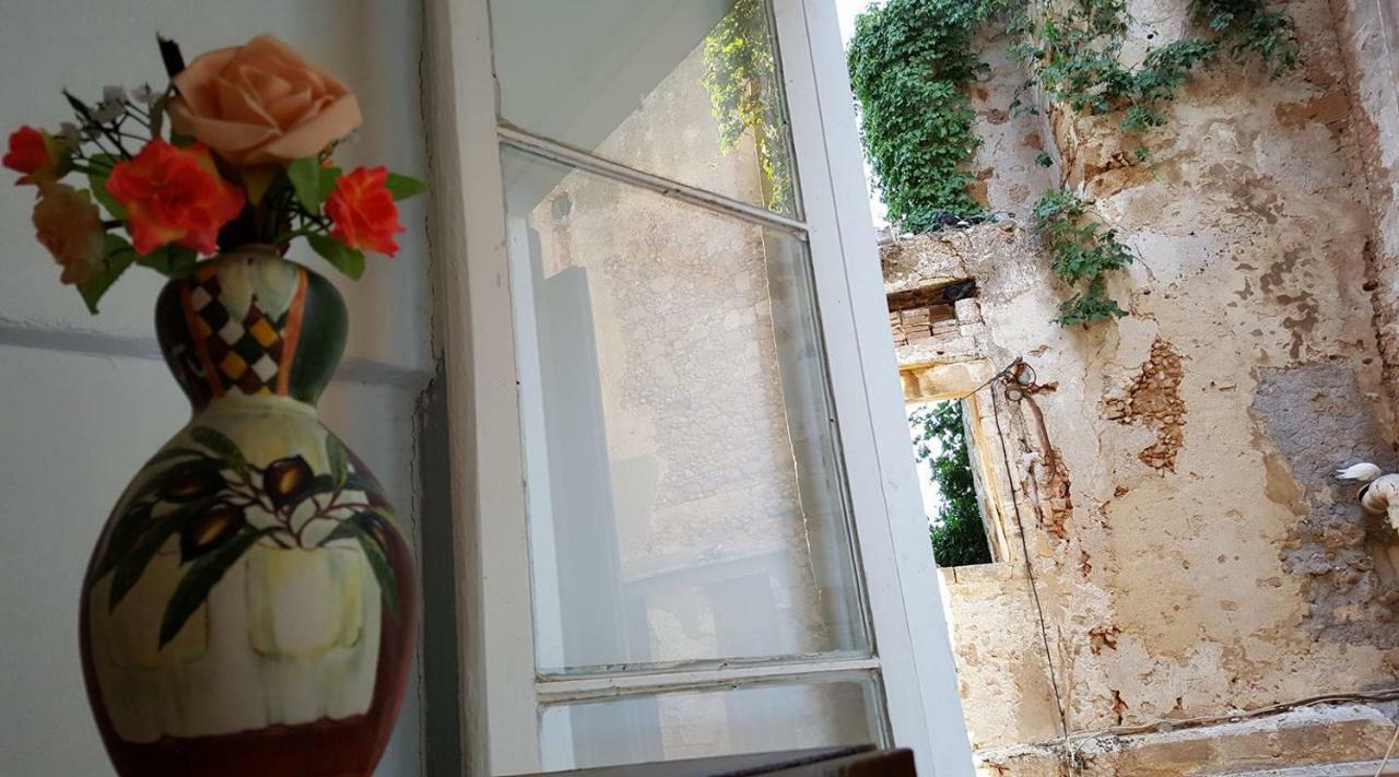 Stella Hotel Chrissi Akti Chania Exterior foto