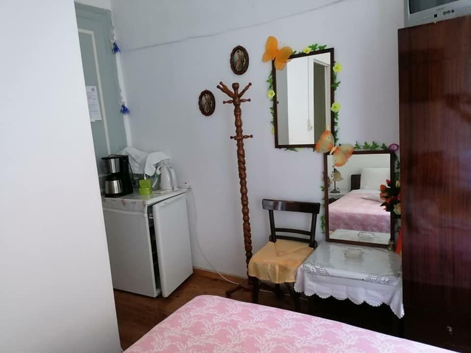 Stella Hotel Chrissi Akti Chania Exterior foto